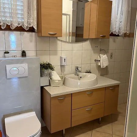 Tatil Evi Holiday Neven Kastela